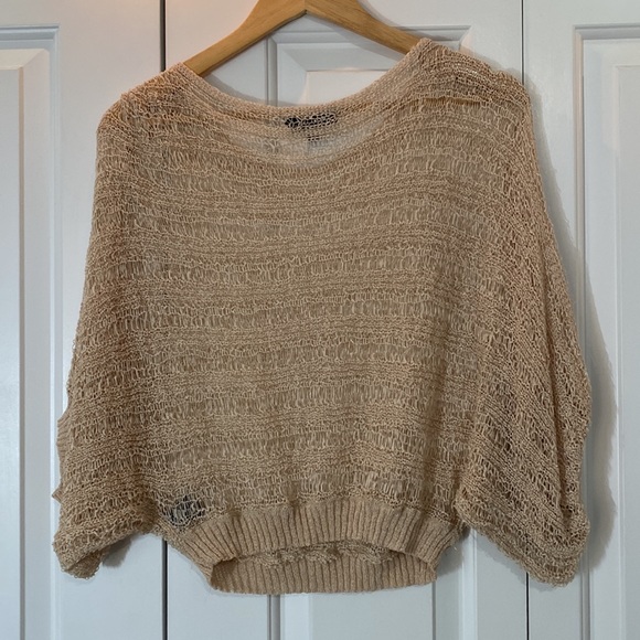 Oxford Circus Tan Top Size M/L - Picture 3 of 3